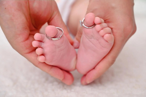 华容怀孕孕吐多久消失